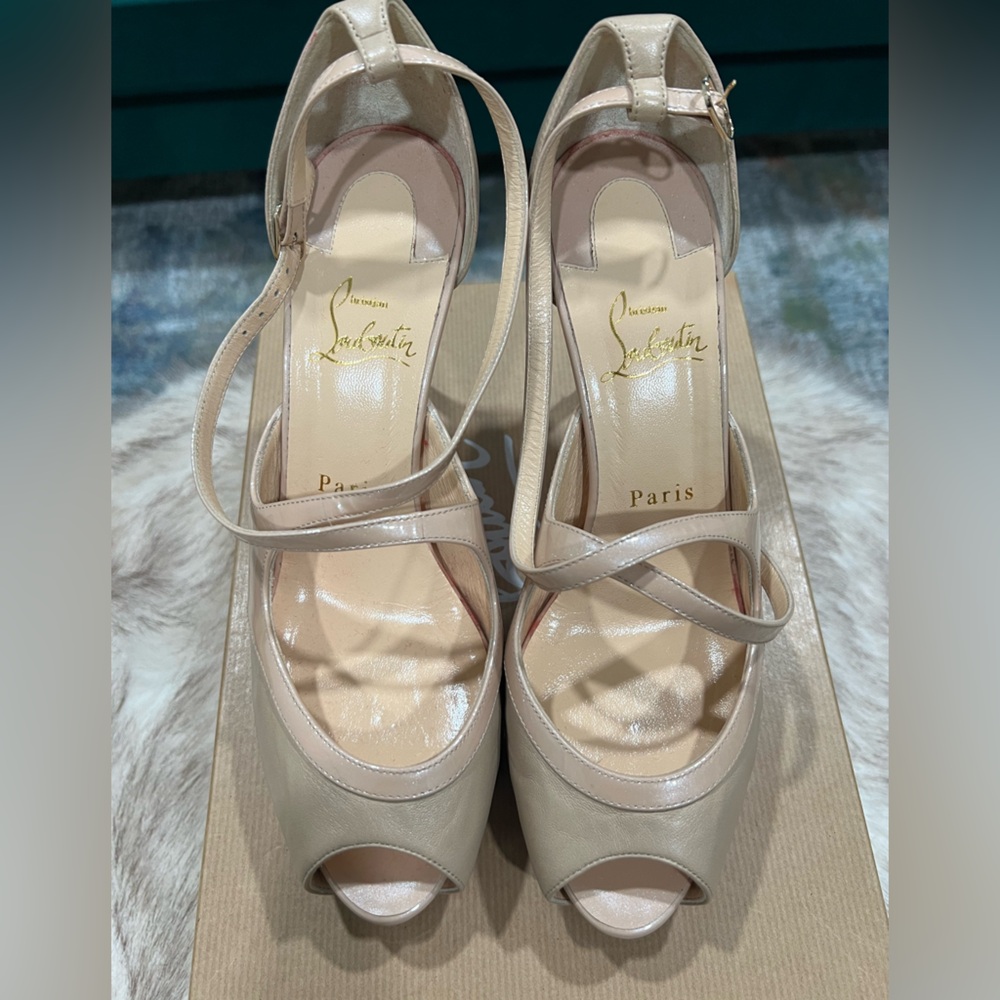 Christian Louboutin Nude Peep Toe Sandals